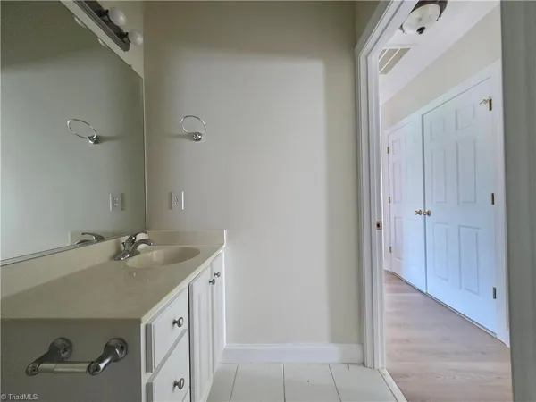 $304,999 | 4293 Lumsden Lane, High Point, NC 27265