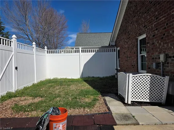 $304,999 | 4293 Lumsden Lane, High Point, NC 27265