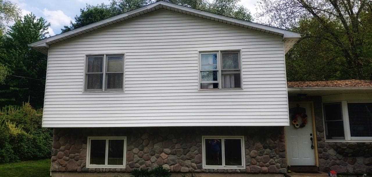 9674 East Remus Road Mount Pleasant, MI 48858 - Photo 29 of 35 1886256-28.JPG