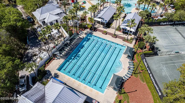 a view of deck and patio