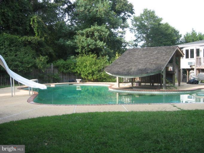 276 Jewell Road Dunkirk, MD 20754 - Photo 4 of 12 Swimming Pool 2