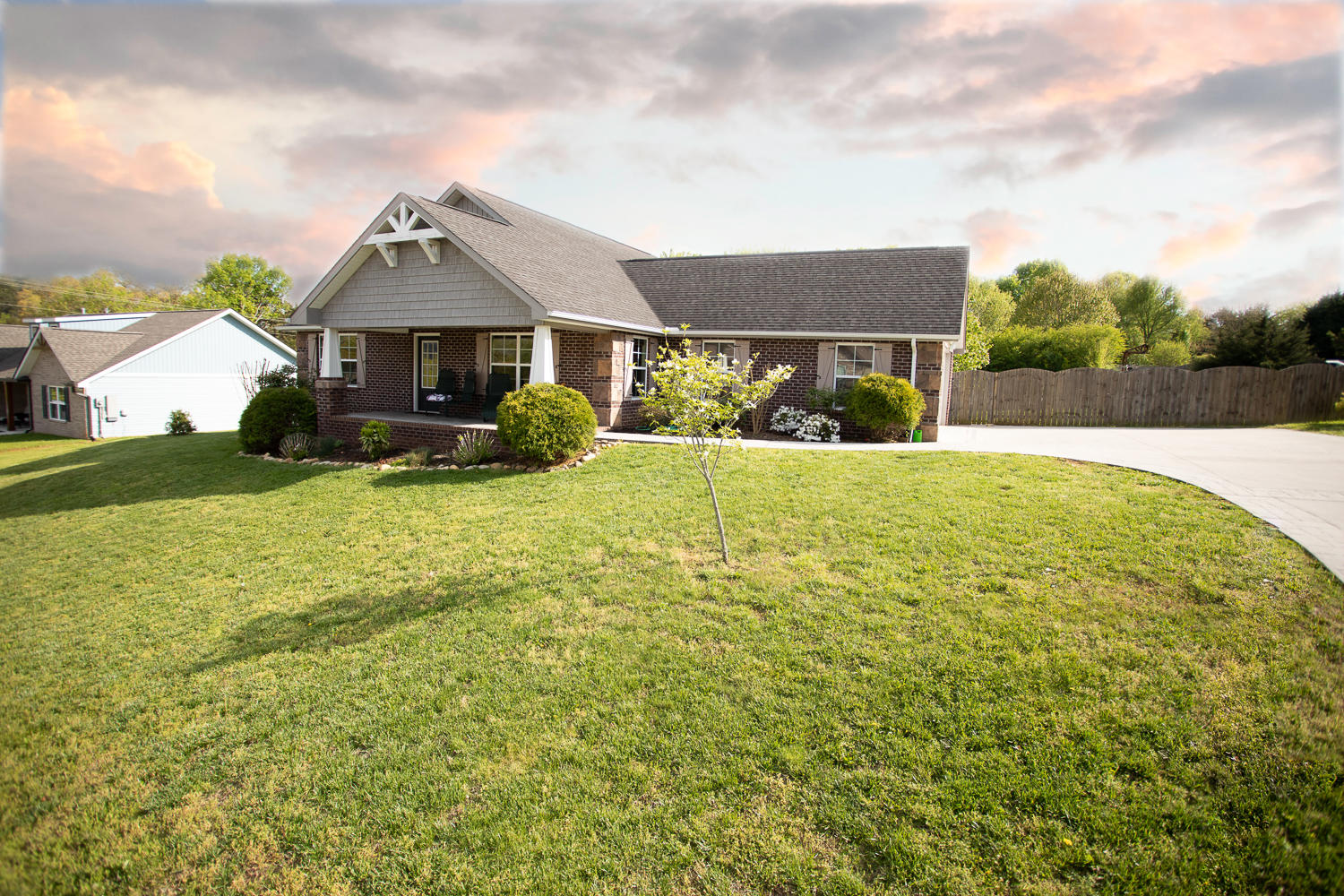 5909 Whisper Ridge Lane Corryton, TN 37721 - Photo 3 of 19 mls size - karenstonephoto.com - 5909 Wh