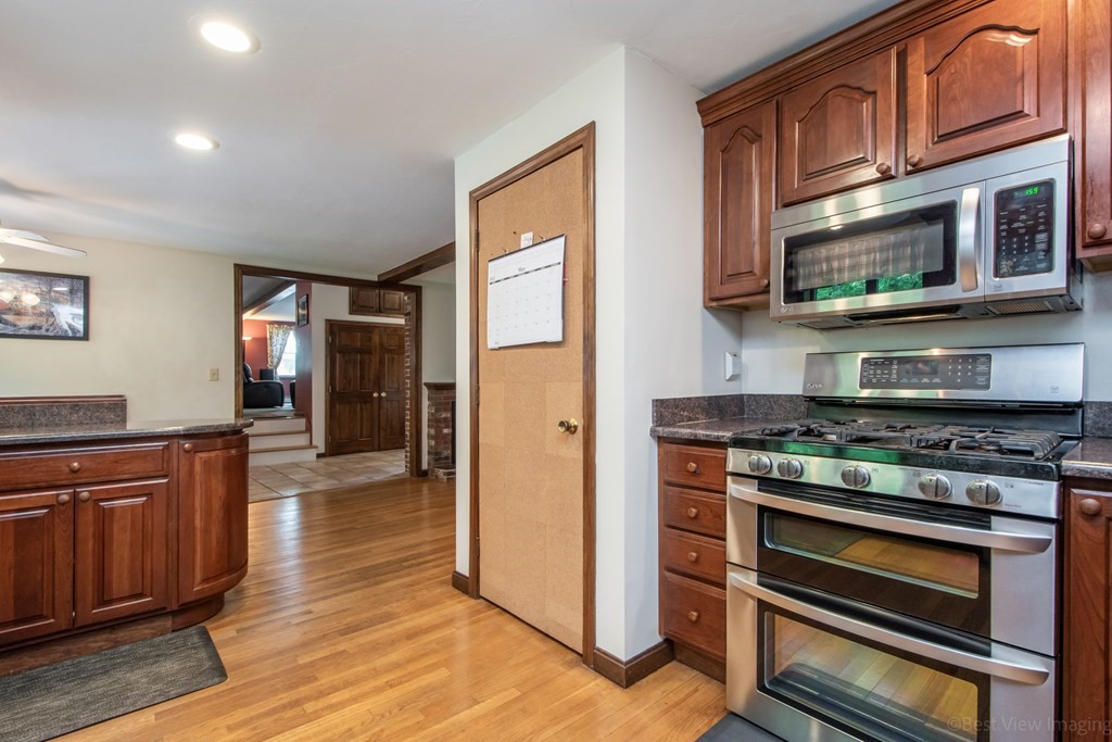 13 Whalen Road Hopkinton, MA 01748 - Photo 17 of 42 Gallery Image 17