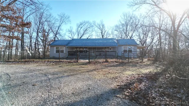 $485,000 | 29685 Ivy Bend Road, Stover, MO 65078