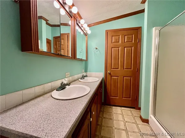 $485,000 | 29685 Ivy Bend Road, Stover, MO 65078