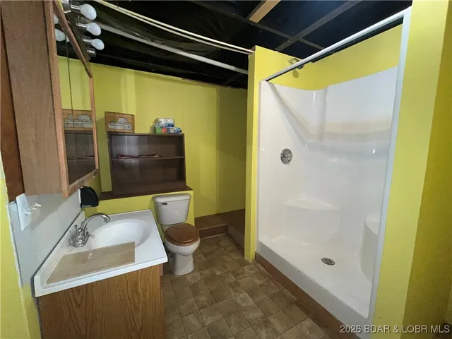 $485,000 | 29685 Ivy Bend Road, Stover, MO 65078