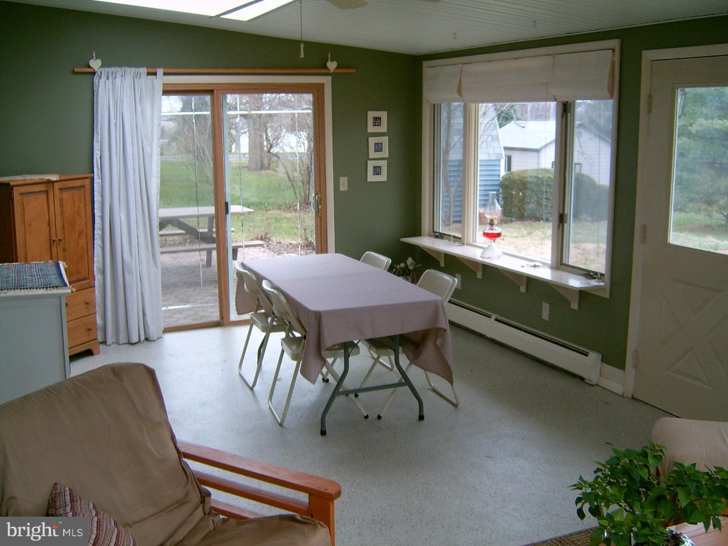 2127 Aster Road Macungie, PA 18062 - Photo 9 of 25 Gallery Image 9