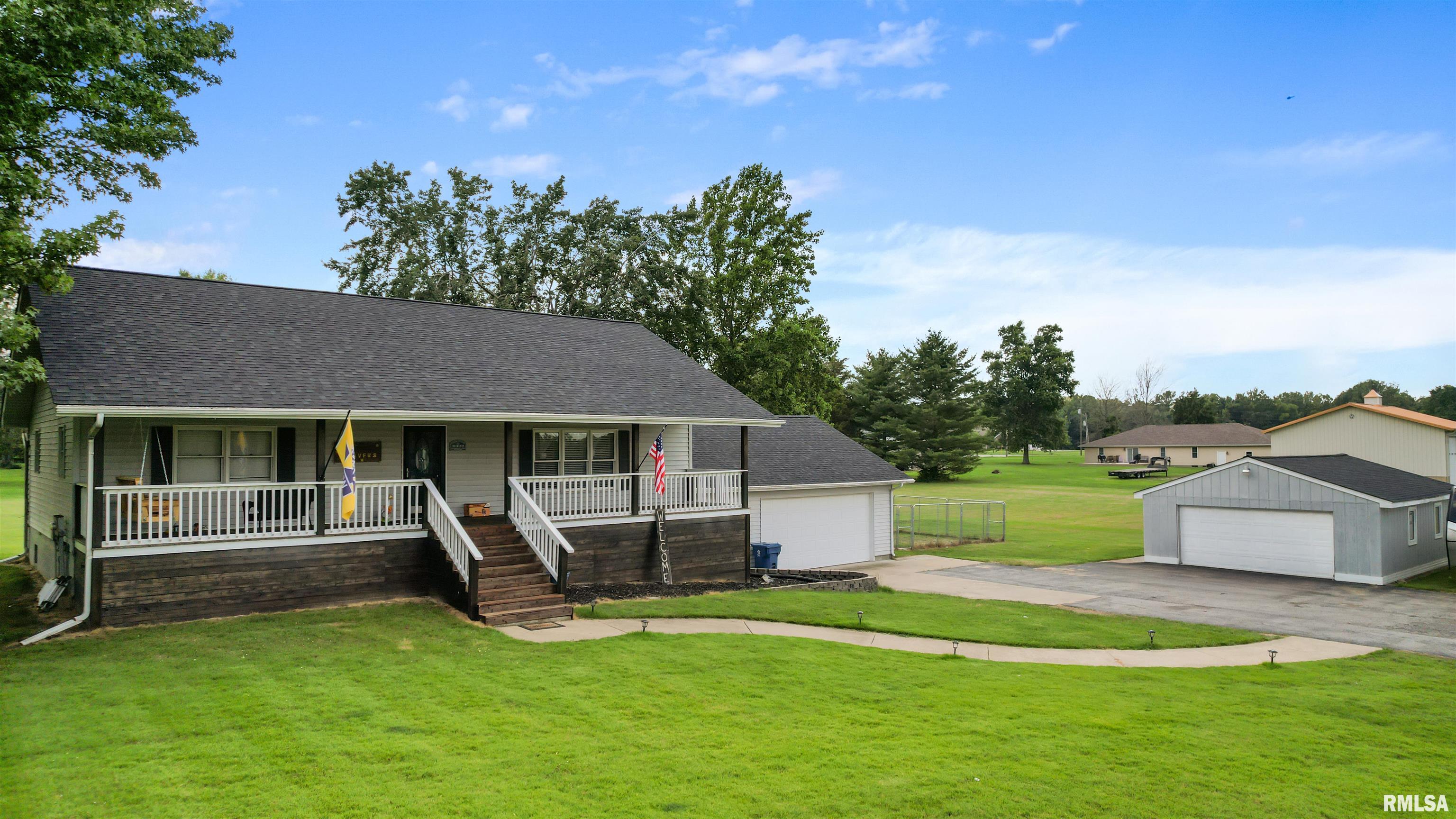 15069 Remington Road Marion, IL 62959 - Photo 3 of 35