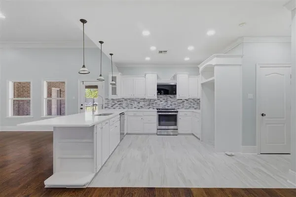 $475,000 | 1630 Hollow Cove, Lake Charles, LA 70611