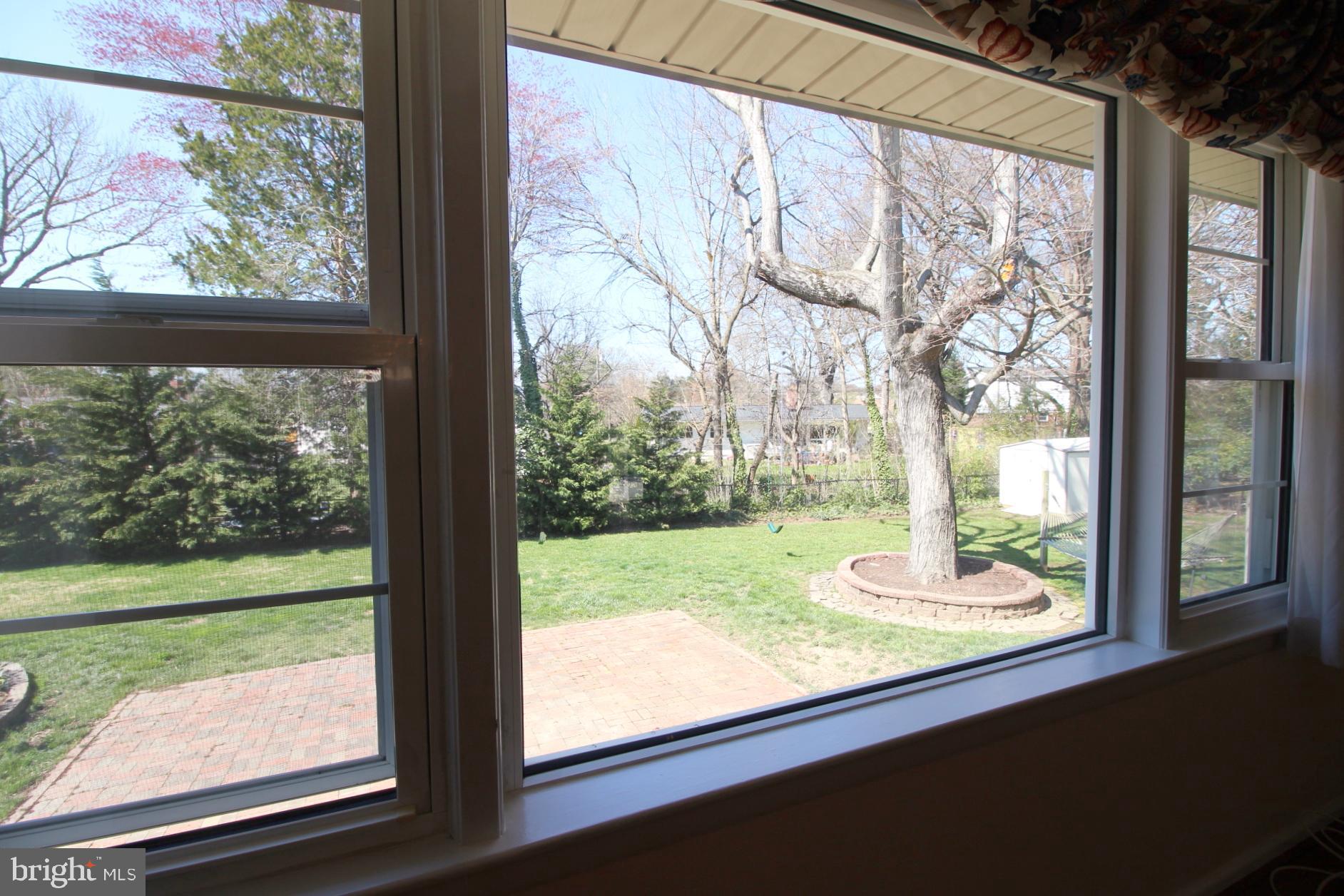 8504 Wagon Wheel Road Alexandria, VA 22309 - Photo 4 of 30 a window