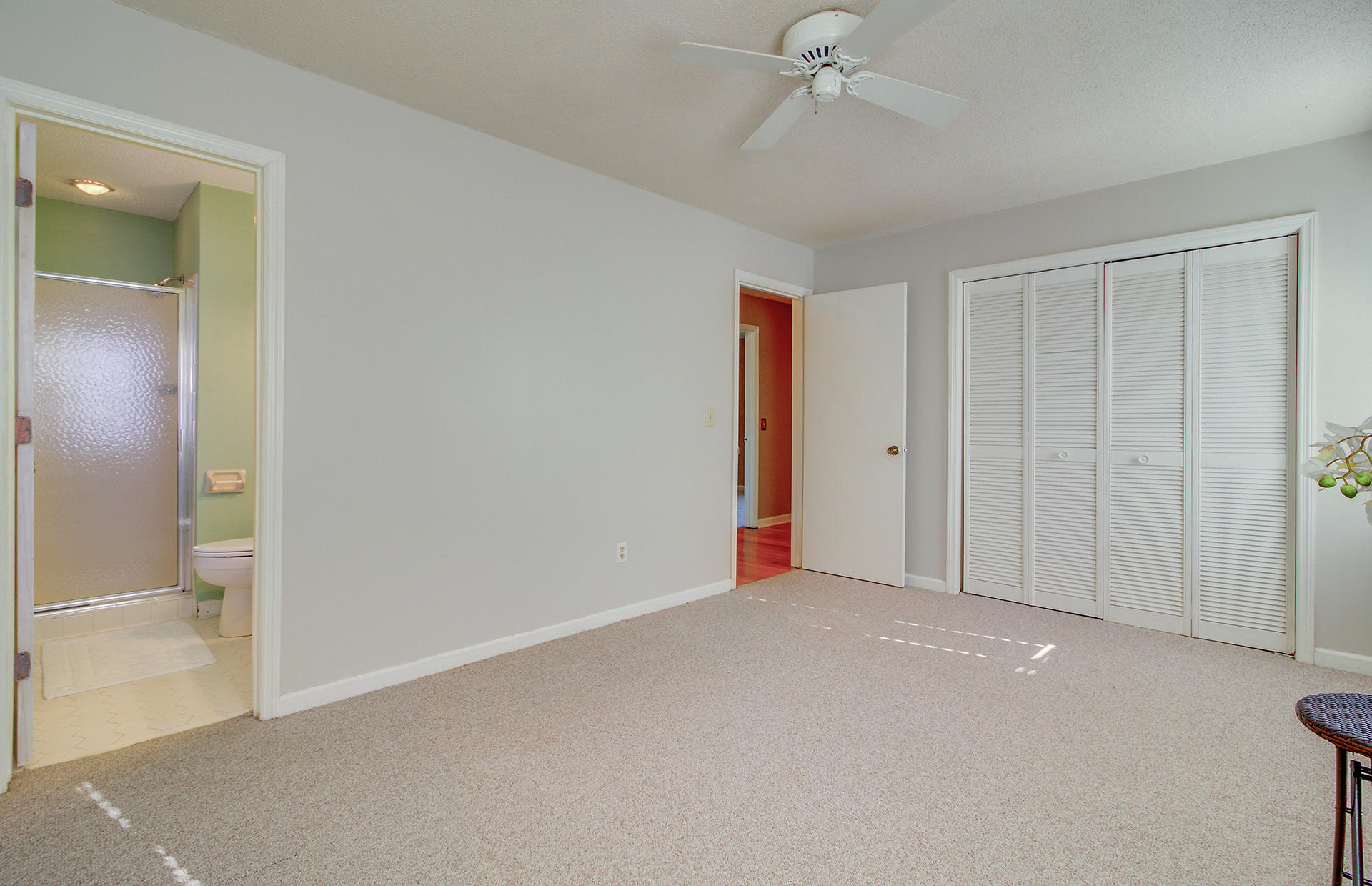1630 Longview Road Mount Pleasant, SC 29464 - Photo 19 of 33 29
