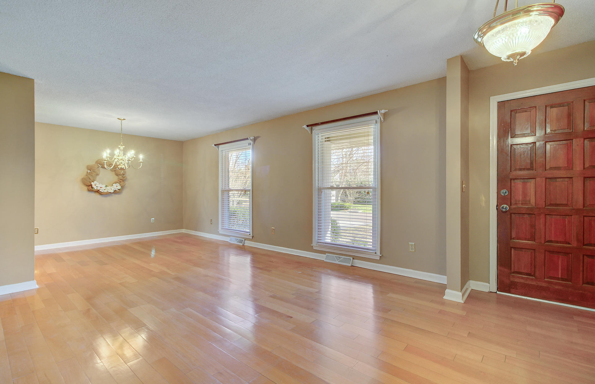 1630 Longview Road Mount Pleasant, SC 29464 - Photo 7 of 33 6