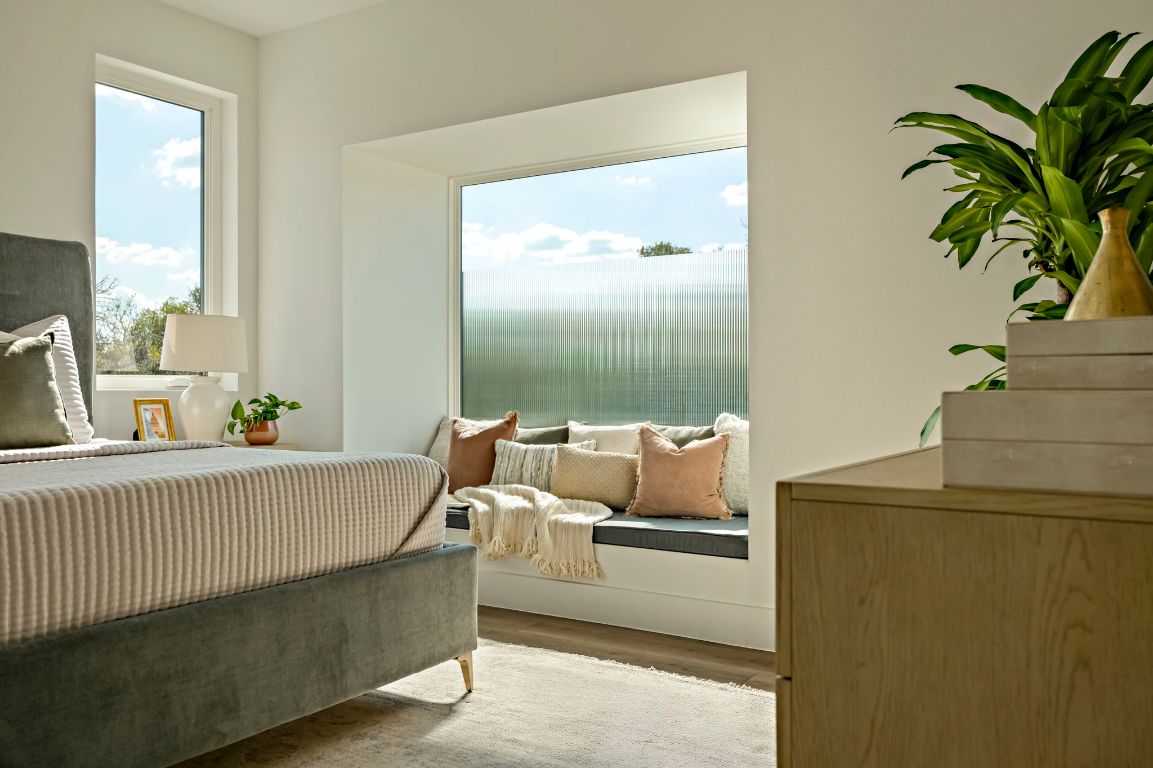 4601 Hank Avenue, Unit 1 Austin, TX 78745 - Photo 22 of 40 Primary bedroom