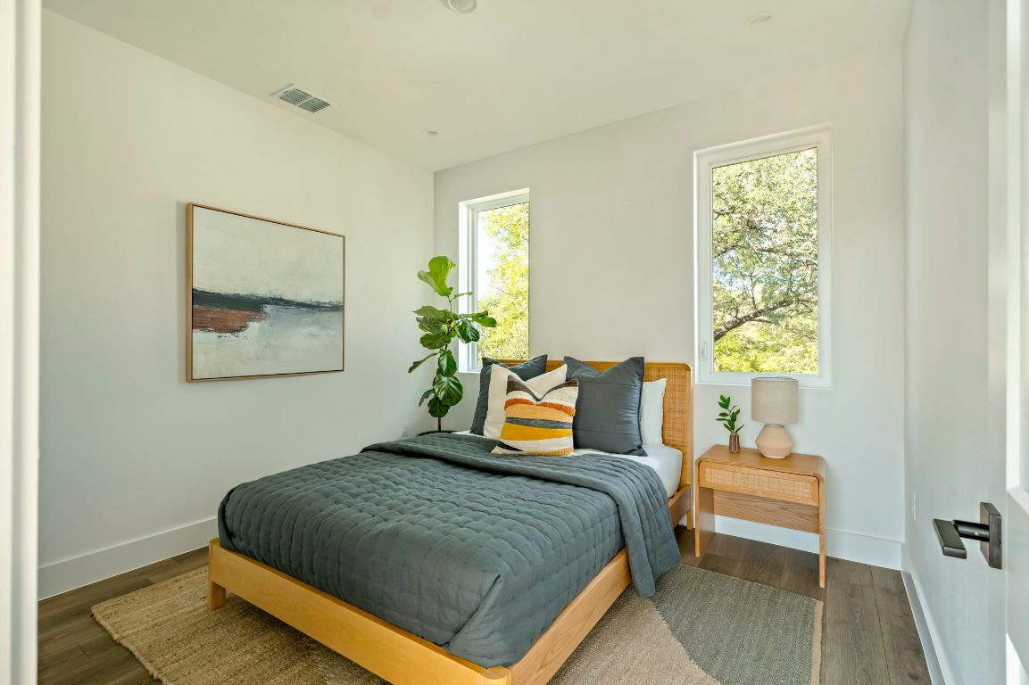 4601 Hank Avenue, Unit 1 Austin, TX 78745 - Photo 31 of 40 Secondary bedroom