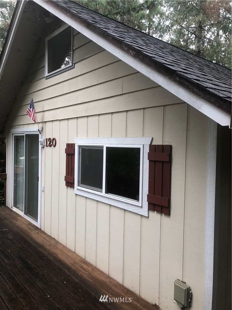 120 East Merioneth Road Shelton, WA 98584 - Photo 2 of 21 Gallery Image 2