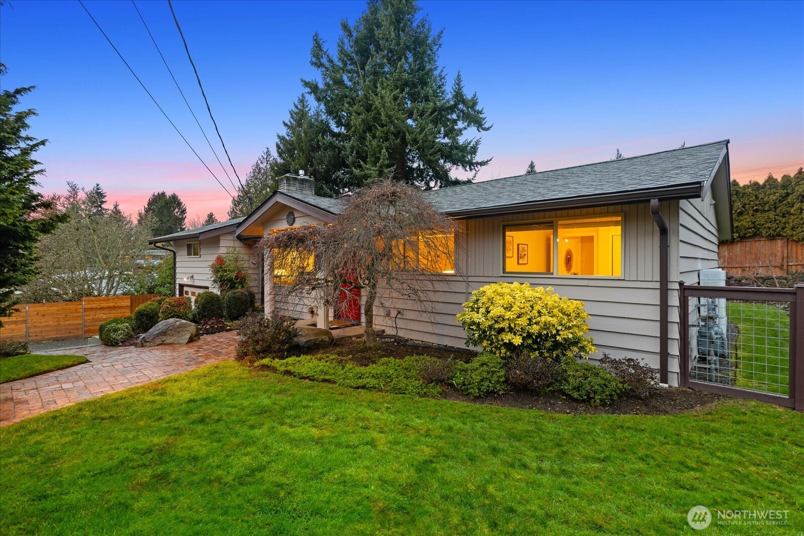 9109 221st Street Southwest Edmonds, WA 98026 - Photo 23 of 40