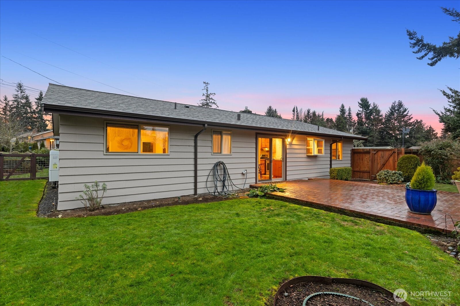 9109 221st Street Southwest Edmonds, WA 98026 - Photo 25 of 40