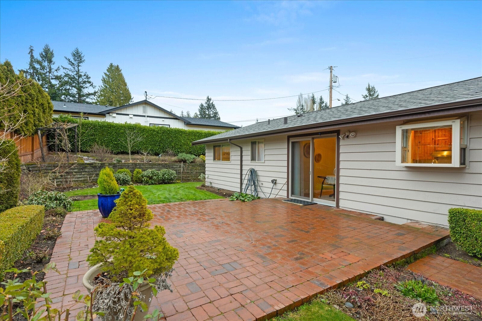 9109 221st Street Southwest Edmonds, WA 98026 - Photo 26 of 40