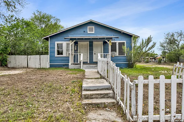 $1,050 | 3314 Perez Street, Unit 101, San Antonio, TX 78207