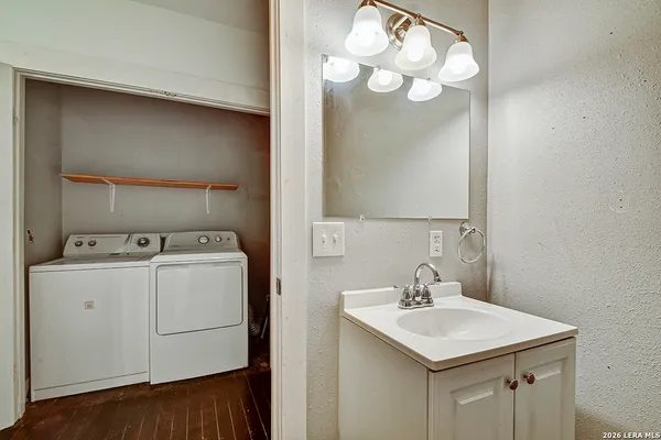 $1,050 | 3314 Perez Street, Unit 101, San Antonio, TX 78207