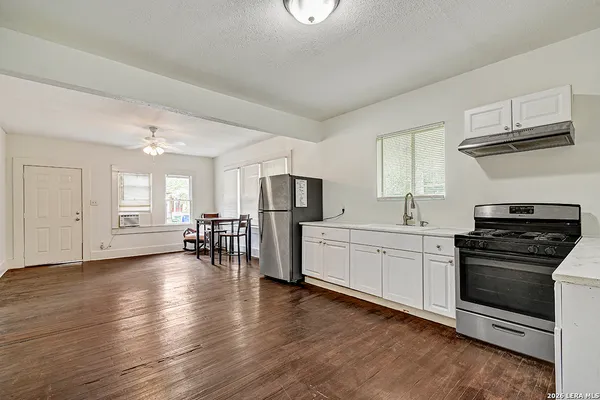 $1,050 | 3314 Perez Street, Unit 101, San Antonio, TX 78207