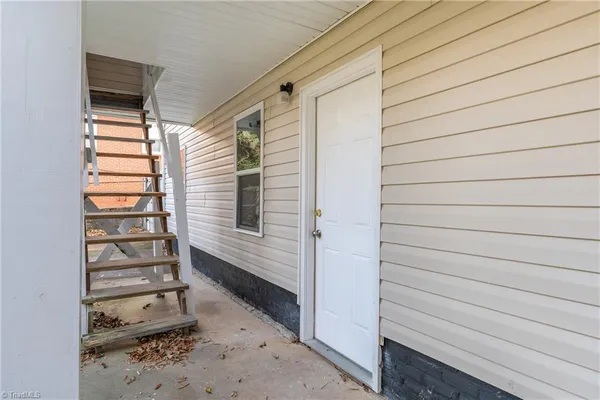 $900 | 437 24th Street Northwest, Winston-Salem, NC 27105