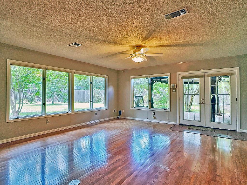 137 Penny Lane Athens, TX 75751 - Photo 4 of 18