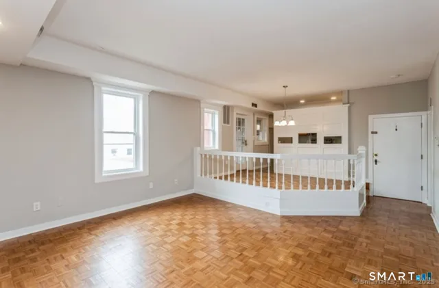 $1,580 | 71 A Imlay Street, Unit D2, Hartford, CT 06105