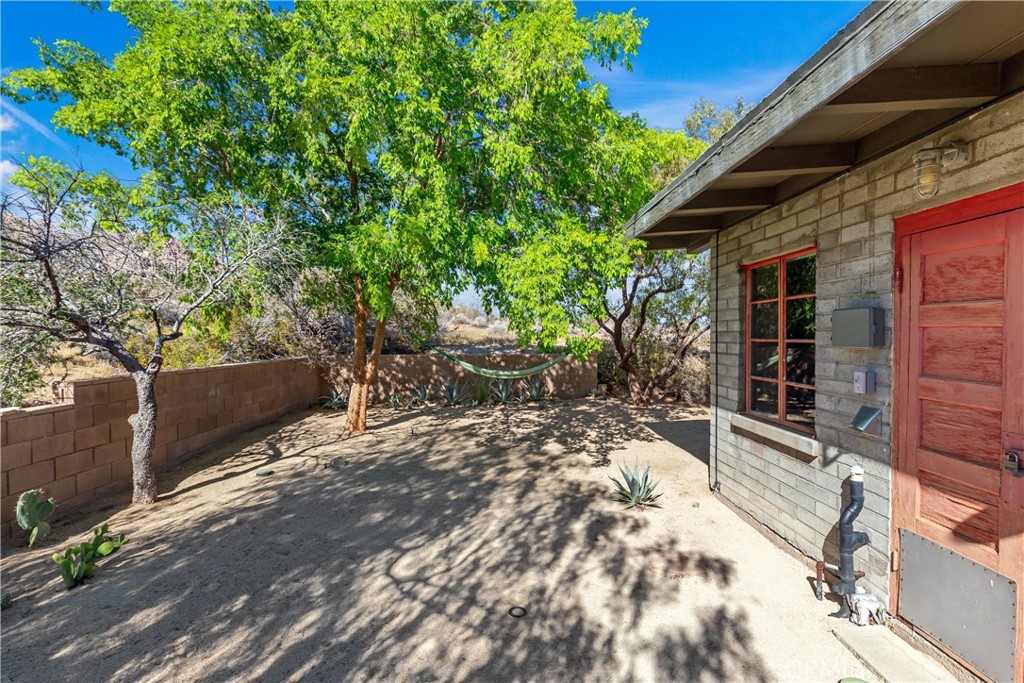 63773 Hollinger Road Joshua Tree, CA 92252 - Photo 47 of 53