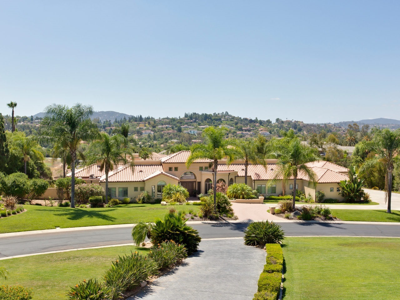 13339 Highlands Ranch Road Poway, CA 92064 - Photo 1 of 22
