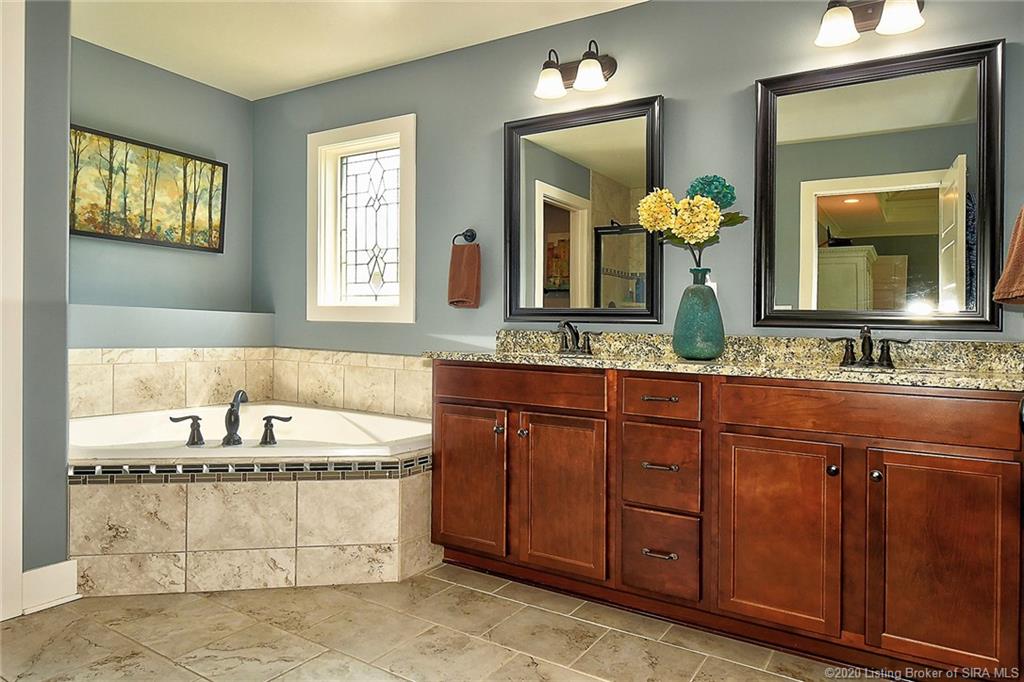 3604 Sunset Ridge Court Floyds Knobs, IN 47119 - Photo 18 of 35 Gallery Image 18