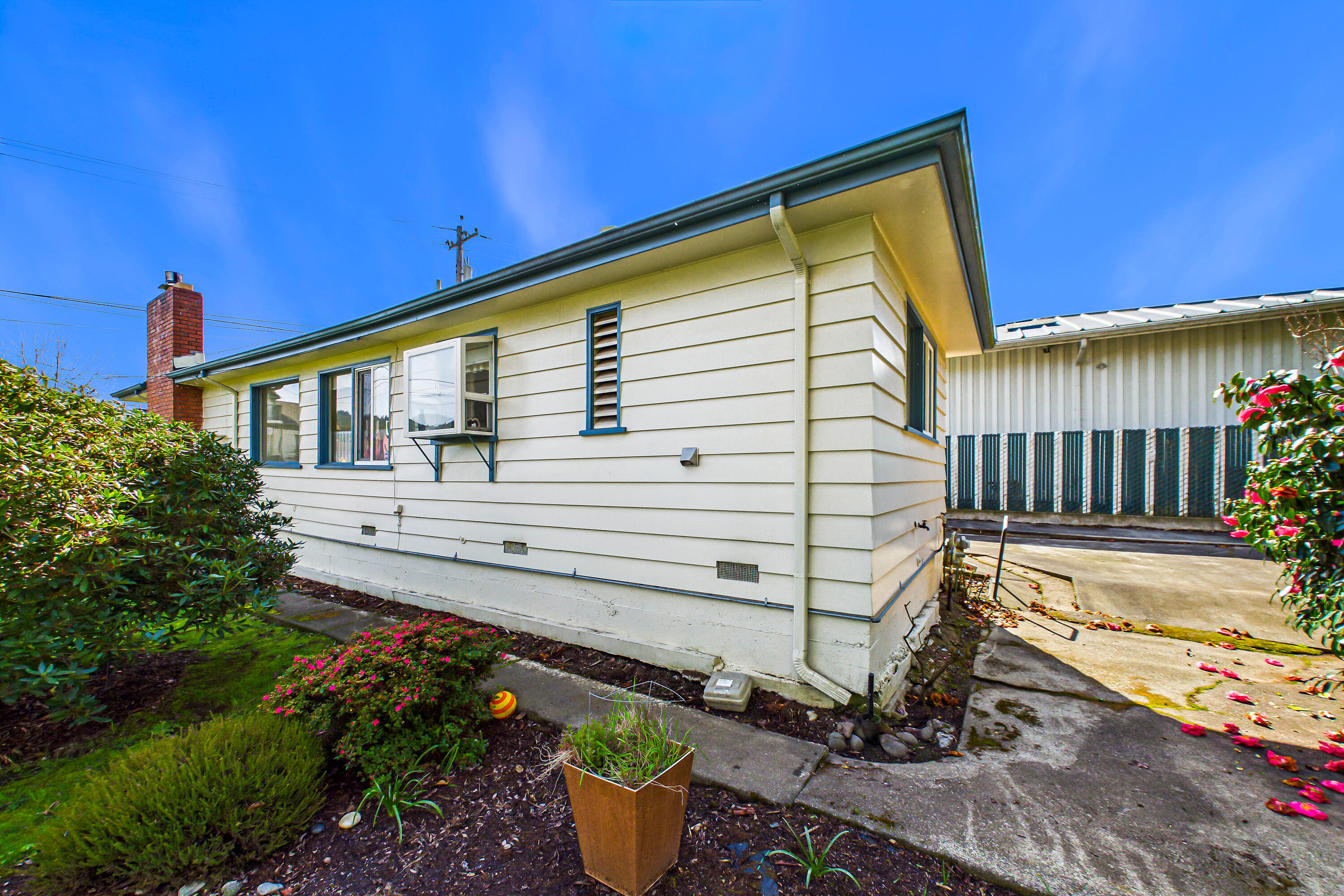 491 H Street Arcata, CA 95521 - Photo 28 of 41