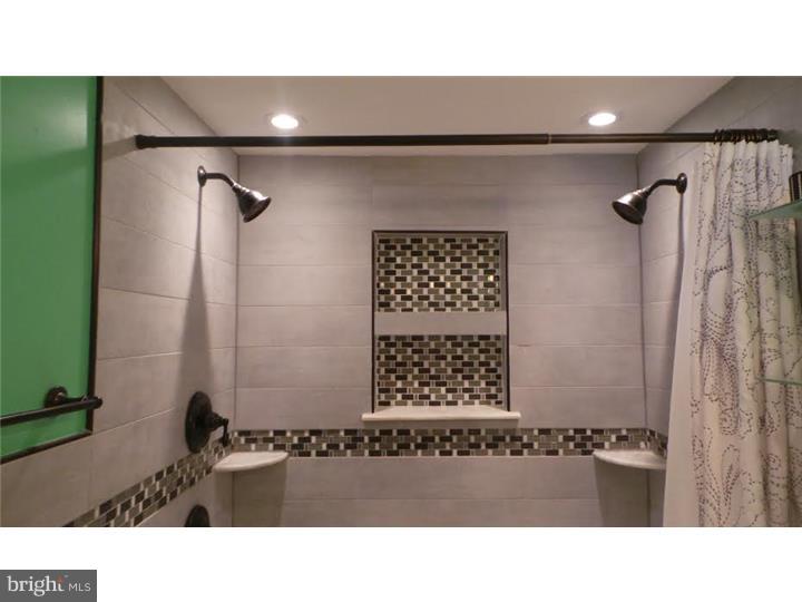 428 Rutledge Avenue Folsom, PA 19033 - Photo 7 of 25 Master Bathroom