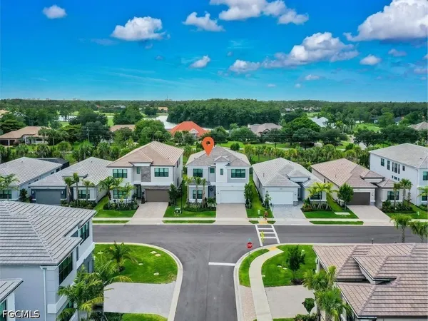 $700,000 | 20581 Fair Oak Lane, Estero, FL 33928