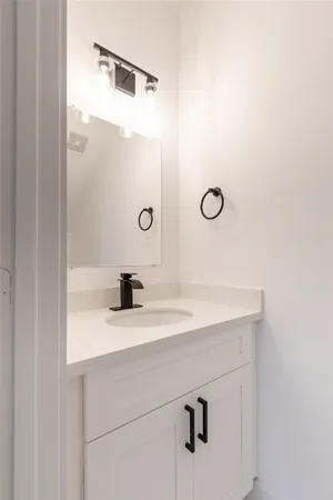 $1,750 | 8210 Sparta Street, Unit B, Houston, TX 77028