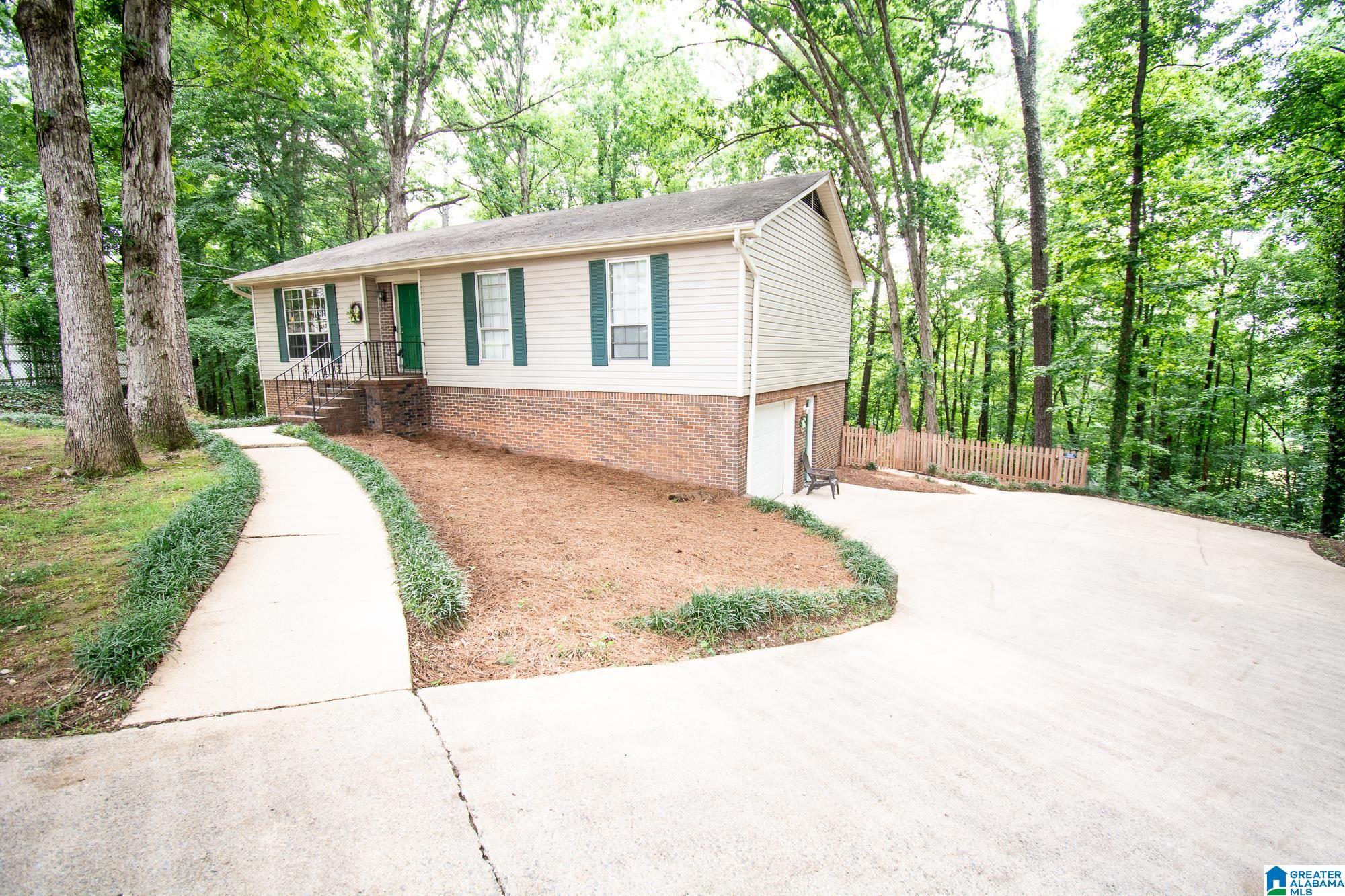 136 Hickory Street Alabaster, AL 35114 - Photo 1 of 36