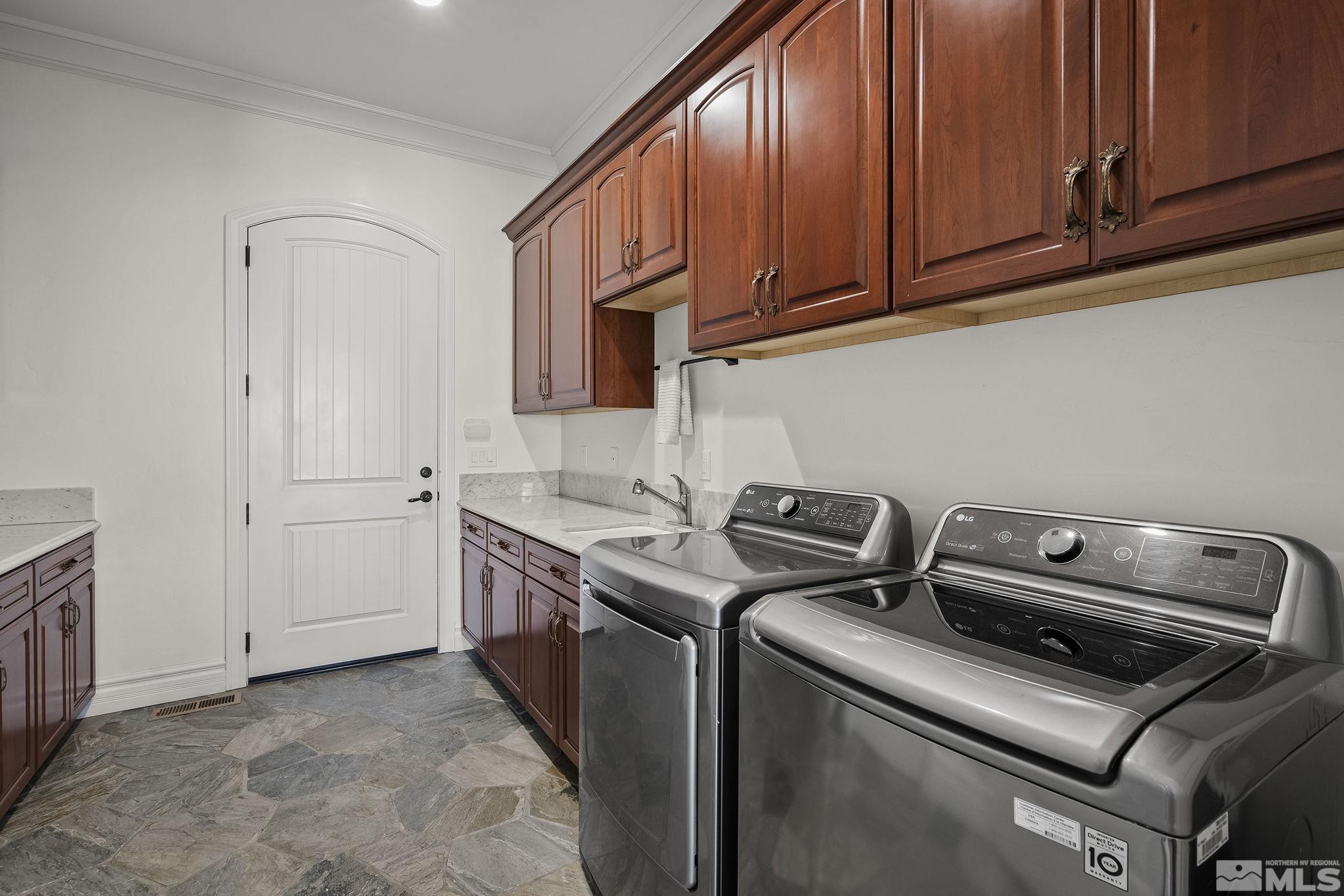 1865 Berkeley Drive Reno, NV 89509 - Photo 34 of 40 Photo 34