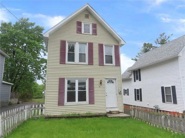 $59,950 | 472 Portage Street, Watertown, NY 13601