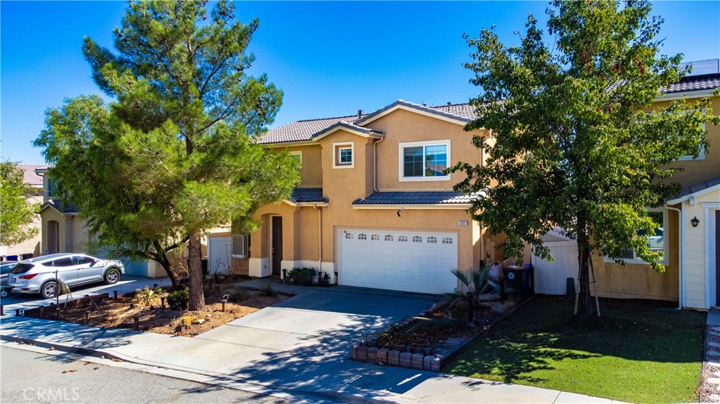 15587 Ripple Ridge Way Victorville, CA 92394 - Photo 2 of 32 Gallery Image 2