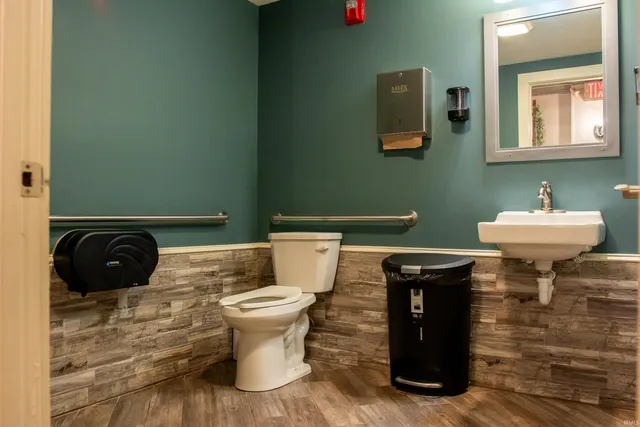 $390,000 | 116 Main Street, Vincennes, IN 47591