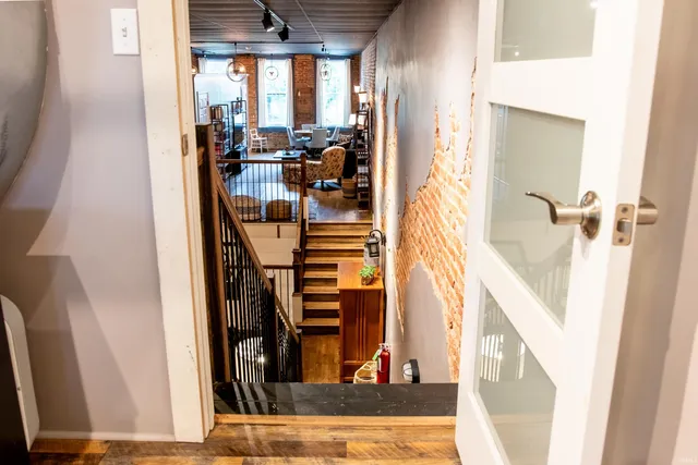 $390,000 | 116 Main Street, Vincennes, IN 47591