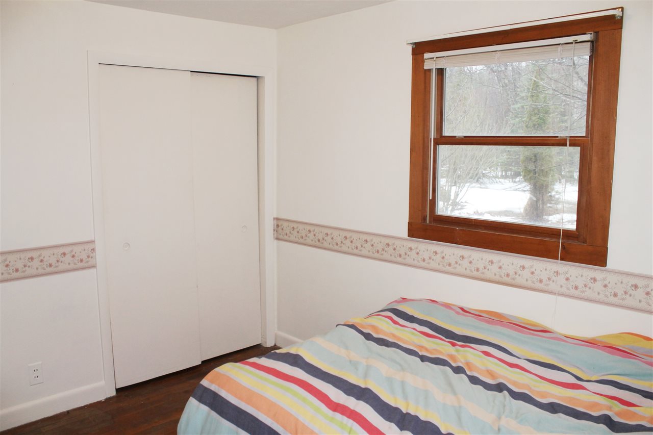 67 Greenfield Road New Boston, NH 03070 - Photo 21 of 38