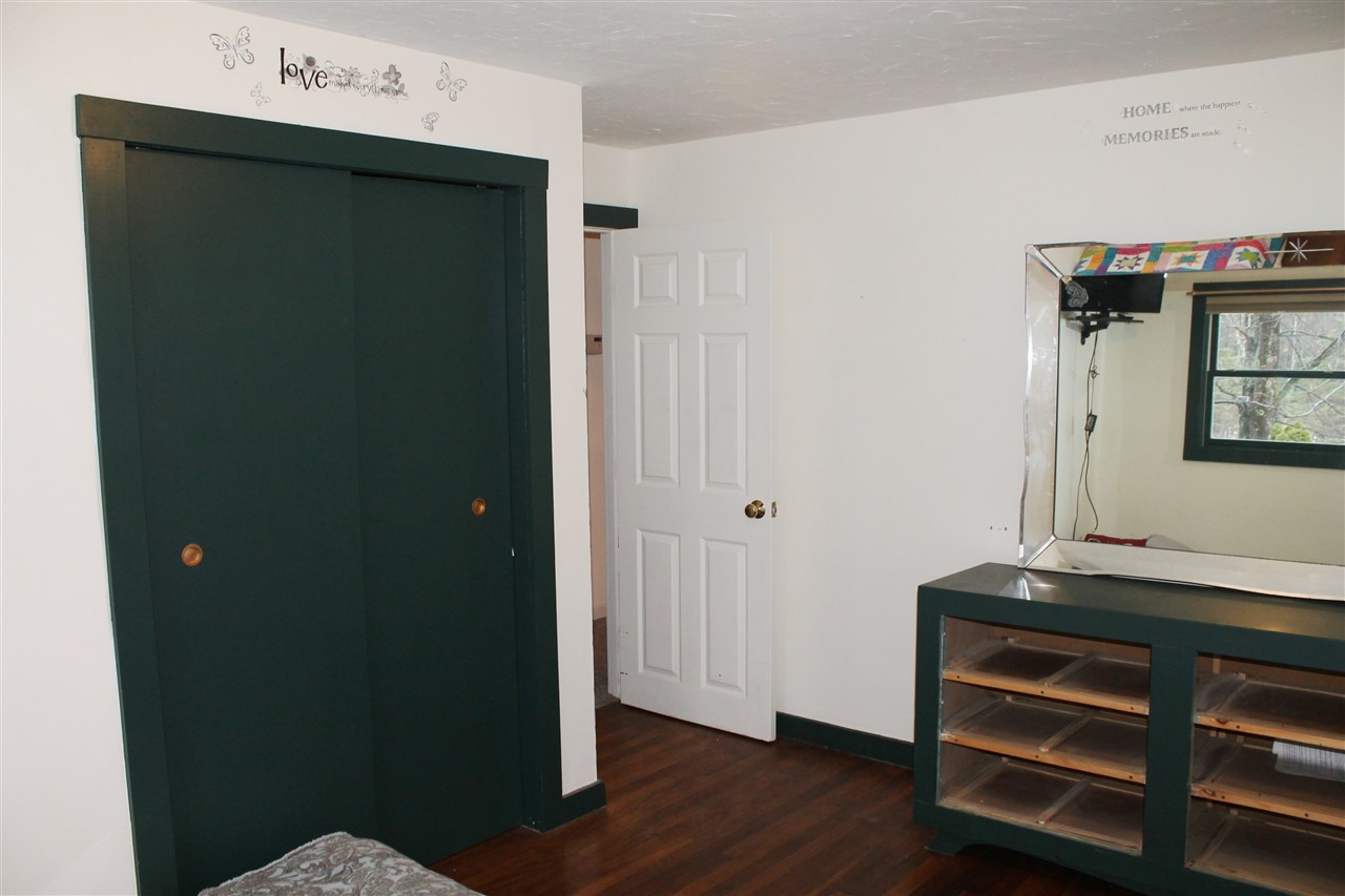 67 Greenfield Road New Boston, NH 03070 - Photo 23 of 38