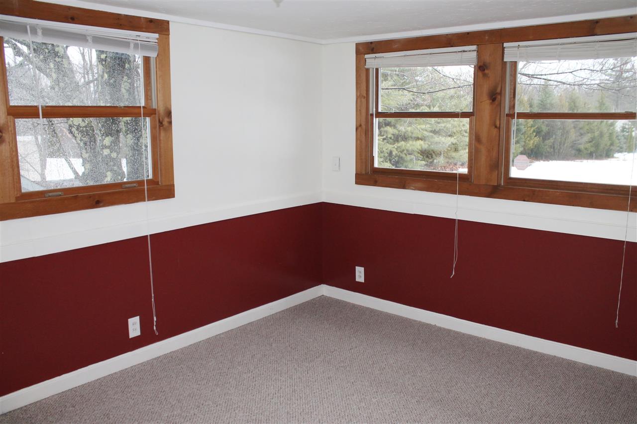 67 Greenfield Road New Boston, NH 03070 - Photo 25 of 38
