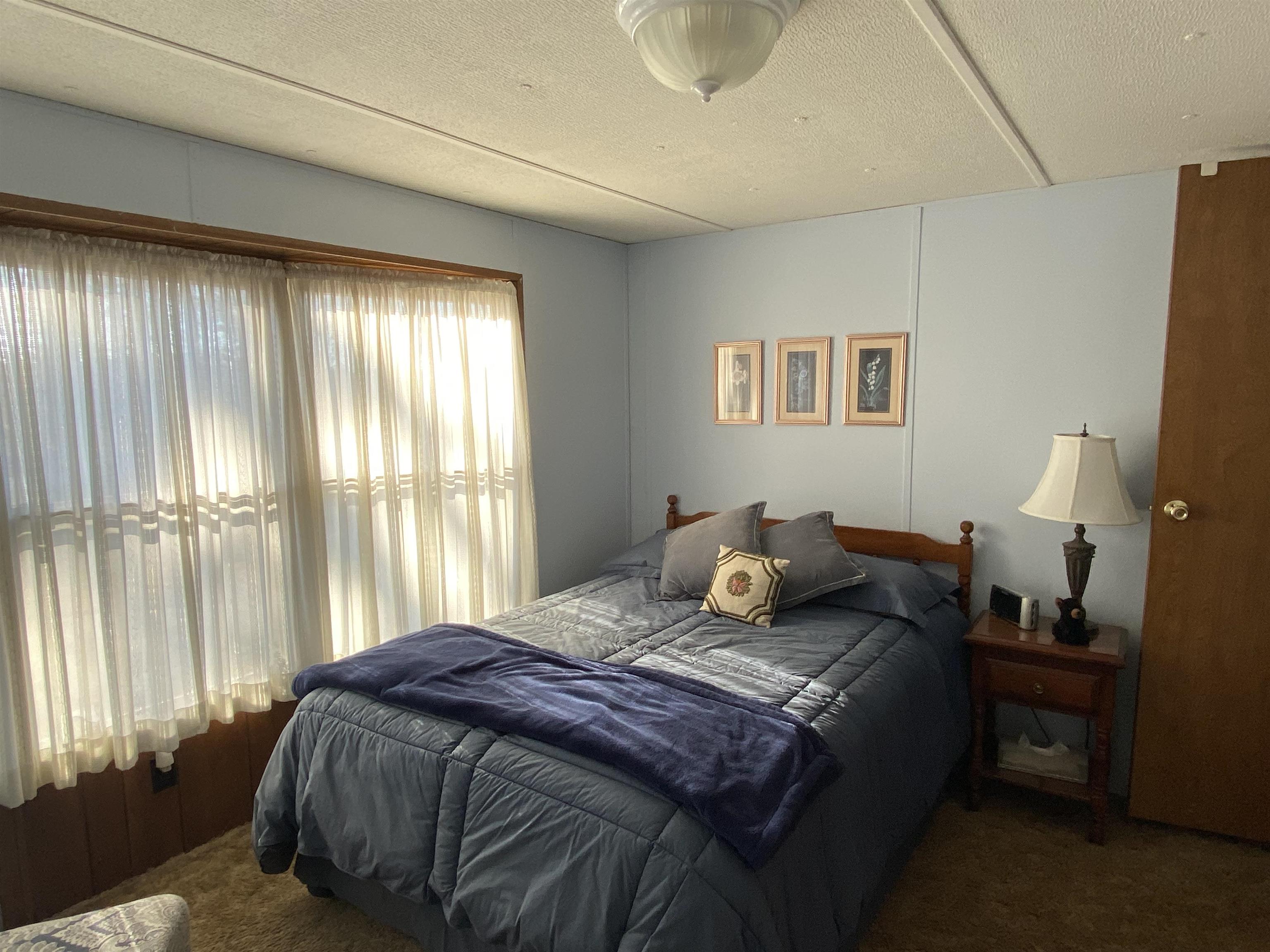 7 North Elderberry Lane Rochester, NH 03867 - Photo 3 of 27