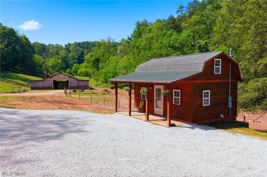2068 Racy Road Petroleum, WV 26161 - Photo 1 of 34