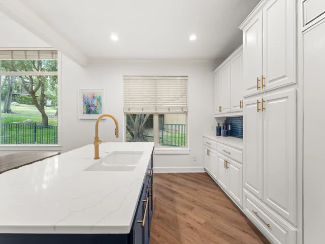 $1,045,000 | 2800 Waymaker Way, Unit 40, Austin, TX 78746