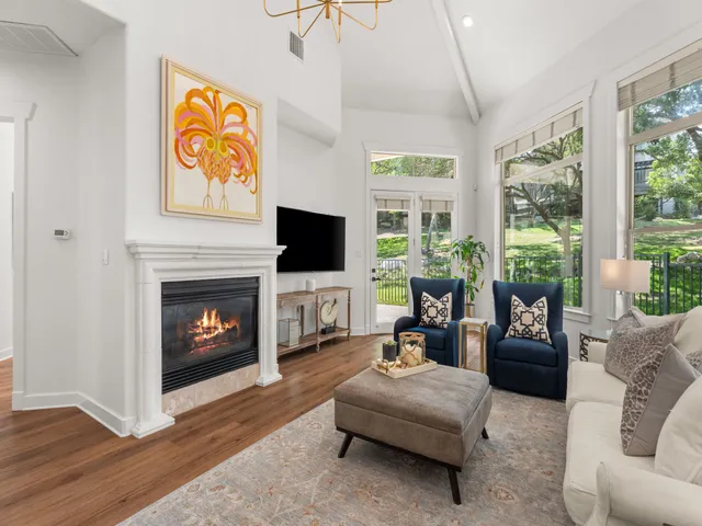 $1,045,000 | 2800 Waymaker Way, Unit 40, Austin, TX 78746