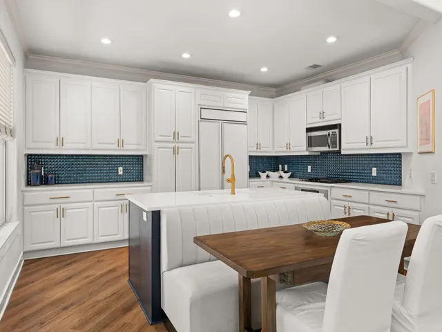 $1,045,000 | 2800 Waymaker Way, Unit 40, Austin, TX 78746