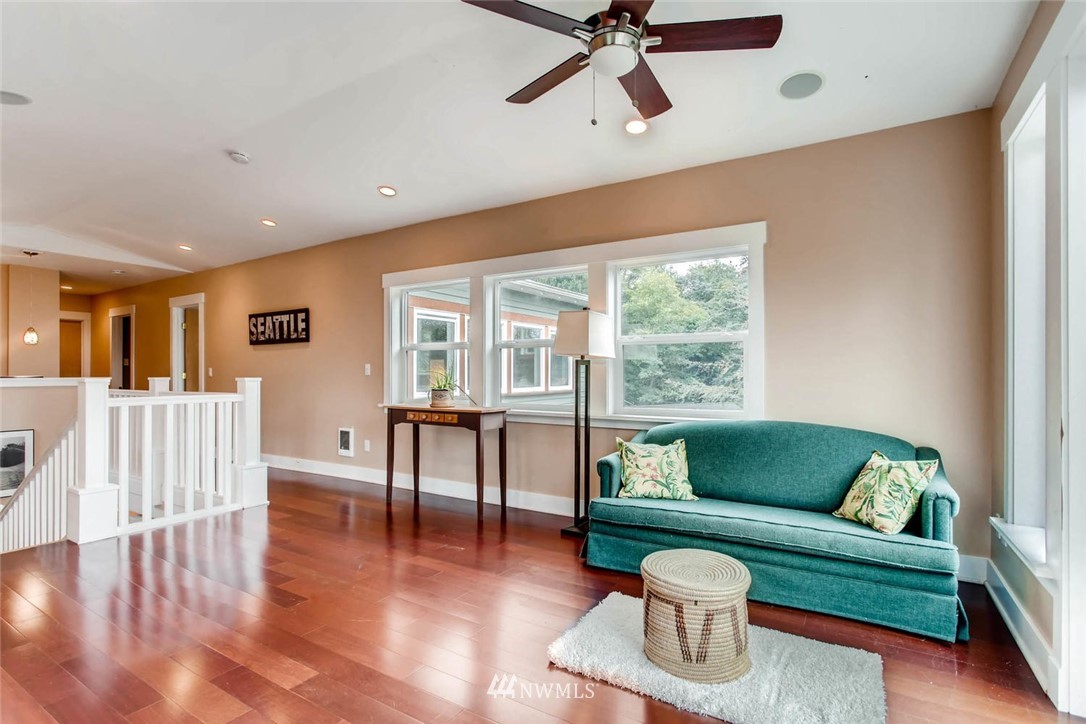 4537 Southwest Director Street Seattle, WA 98136 - Photo 24 of 25 Gallery Image 24